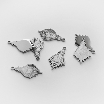 Zawieszka ze stali chirurgicznej pióro pawia w kolorze srebrnym 27mm