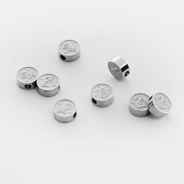 Koralik ze stali chirurgicznej z tulipanem w kolorze srebrnym 8mm