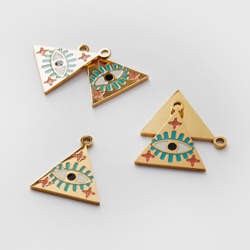 Zawieszka ze stali chirurgicznej emaliowana trójkąt z okiem proroka w kolorze złotym 22,5mm PVD