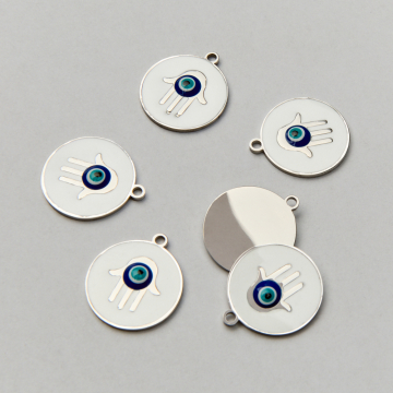 Emaliowana zawieszka ze stali chirurgicznej ręka Fatimy w stylu greckim z okiem proroka w kolorze srebrnym 18mm