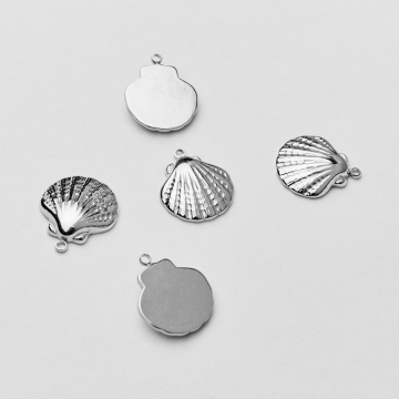 Zawieszka ze stali chirurgicznej muszla pełna w kolorze srebrnym 18mm