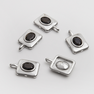 Zawieszka ze stali chirurgicznej prostokąt z czarną cyrkonią w kolorze srebrnym 20,5mm