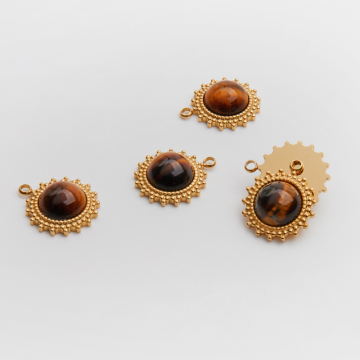 Zawieszka ze stali chirurgicznej słoneczko z tygrysim okiem w kolorze złotym 19mm PVD