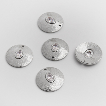 Zawieszka ze stali chirurgicznej kółko wypukłe z białą cyrkonią w kolorze srebrnym 20mm