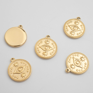 Zawieszka ze stali chirurgicznej kółko z okiem proroka w kolorze złotym 19,5mm PVD