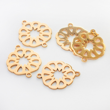 Łącznik ze stali chirurgicznej kwiatek wycięty w kolorze złotym 25mm