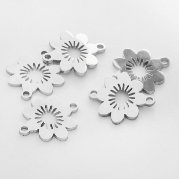 Łącznik ze stali chirurgicznej kwiatek w kolorze srebrnym 16mm