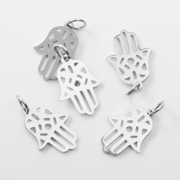 Zawieszka ze stali chirurgicznej ręka fatimy w kolorze srebrnym 15,5mm