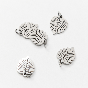 Zawieszka ze stali chirurgicznej liść monstery w kolorze srebrnym 10,5mm