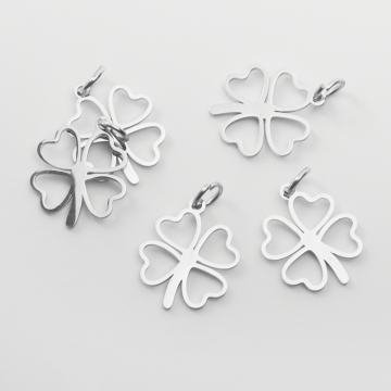 Zawieszka ze stali chirurgicznej koniczynka w kolorze srebrnym 21mm