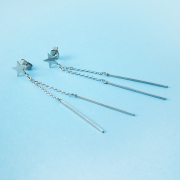 Kolczyki ze stali chirurgicznej gwiazdka i patyczki w kolorze srebrnym 6cm