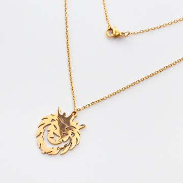 Naszyjnik ze stali chirurgicznej lew w koronie w kolorze złotym 45cm