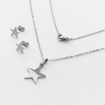 Komplet biżuterii ze stali chirurgicznej z kolczykami gwiazdka w kolorze srebrnym 45cm