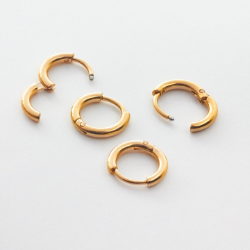 Kolczyki koła ze stali chirurgicznej w kolorze złotym 12mm