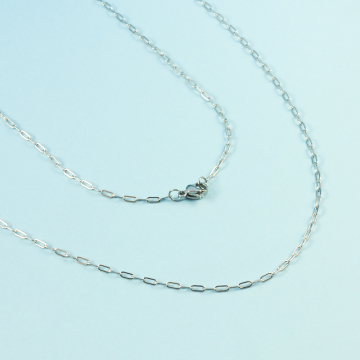 Łańcuszek ze stali chirurgicznej płaskie owale w kolorze srebrnym 46cm