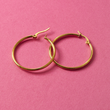 Kolczyki koła ze stali chirurgicznej w kolorze złotym 35mm