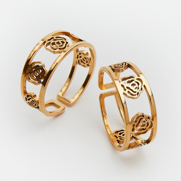 Obrączka regulowana ze stali chirurgicznej z różą w kolorze złotym 20mm