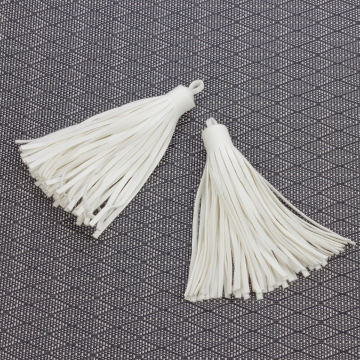 Chwost z skóry ekologicznej mleczny 10cm