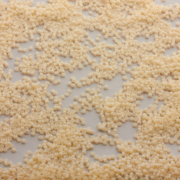 Koraliki TOHO Round 15/0 Opaque Lt Beige