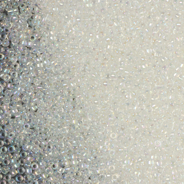 Koraliki TOHO Round 15/0 Trans-Rainbow Crystal