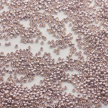 Koraliki TOHO Round Permanent Finish - Galvanized Lilac 11/0