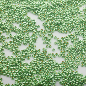 Koraliki TOHO - Round 11/0  Permafinish - Galvanized Green Apple