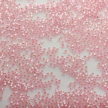 TOHO Round 11/0  Silver-Lined Lt Pink