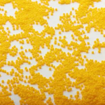 TOHO Round 15/0  Opaque Sunshine