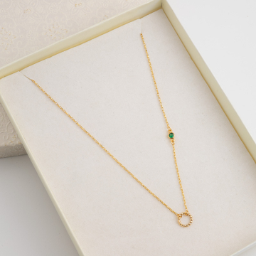 Naszyjnik z zieloną cyrkonią