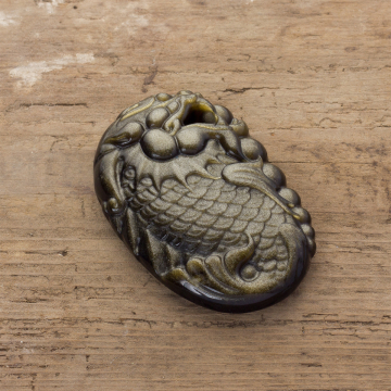 Zawieszka z obsydianu złotego ręcznie rzeźbiona 56mm