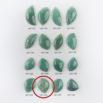 Amazonit kaboszon nieregularny 32mm