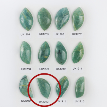 Amazonit kaboszon nieregularny 37,5mm