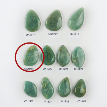 Amazonit kaboszon wypukły 36,5mm