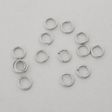 Kółeczka zaciskowe z mosiądzu w kolorze srebrnym 6x0,9mm