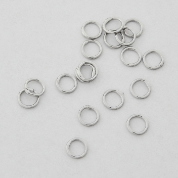 Kółeczka zamknięte z mosiądzu w kolorze srebrnym 4x0,5mm