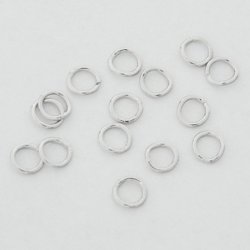 Kółeczka zamknięte z mosiądzu w kolorze srebrnym 5x0.7mm