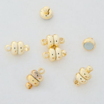 Zapięcie magnetyczne płaskie z mosiądzu w kolorze złotym 12x7mm