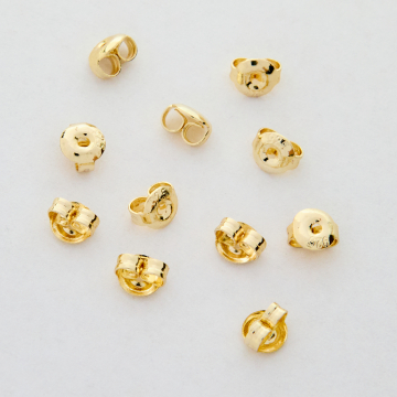 Baranki z mosiądzu do kolczyków w kolorze złotym 4,5mm