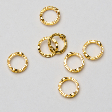 Okrągła ramka do koralików w kolorze złotym 6mm