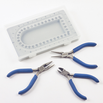 Czteroczęściowy zestaw podróżniczy 18x11x2,8cm