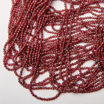 Granat kulka fasetowana 3mm - na sznurze