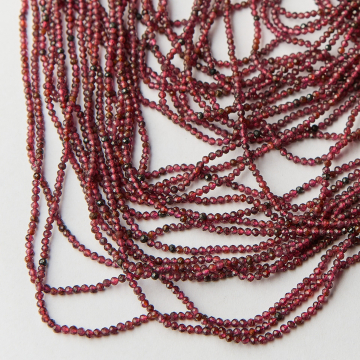 Granat kulka fasetowana 2mm