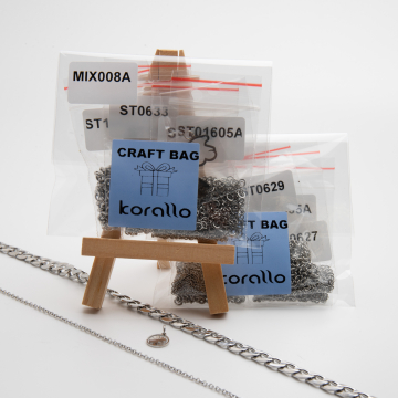 Zestaw łańcuszków ze stali chirurgicznej