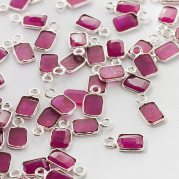 Rubin naturalny prostokąt w srebrnym okuciu AG925 6mm