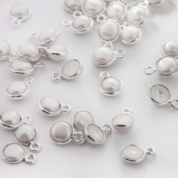 Perła naturalna krążek w okuciu AG925 6mm