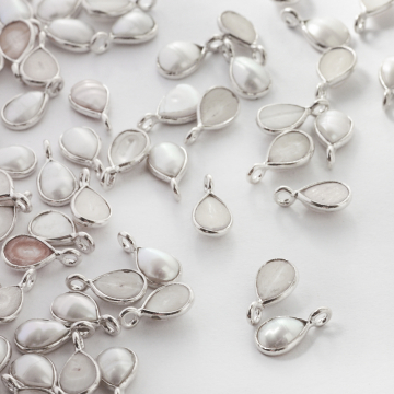 Perła naturalna łezka w okuciu AG925 6mm