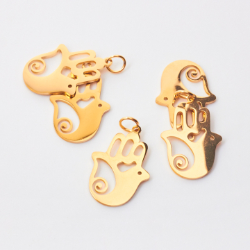 Zawieszka ze stali chirurgicznej ręka fatimy ze skrzydełkiem do naszyjników w kolorze złotym 22mm