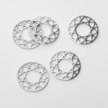 Zawieszka ze stali chirurgicznej wzór geometryczny do naszyjników w kolorze srebrnym 20mm