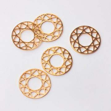 Zawieszka ze stali chirurgicznej wzór geometryczny do naszyjników w kolorze złotym 20mm