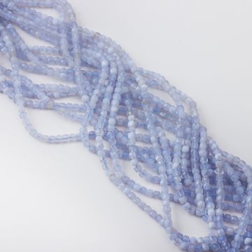 Chalcedon kostka fasetowana 4mm